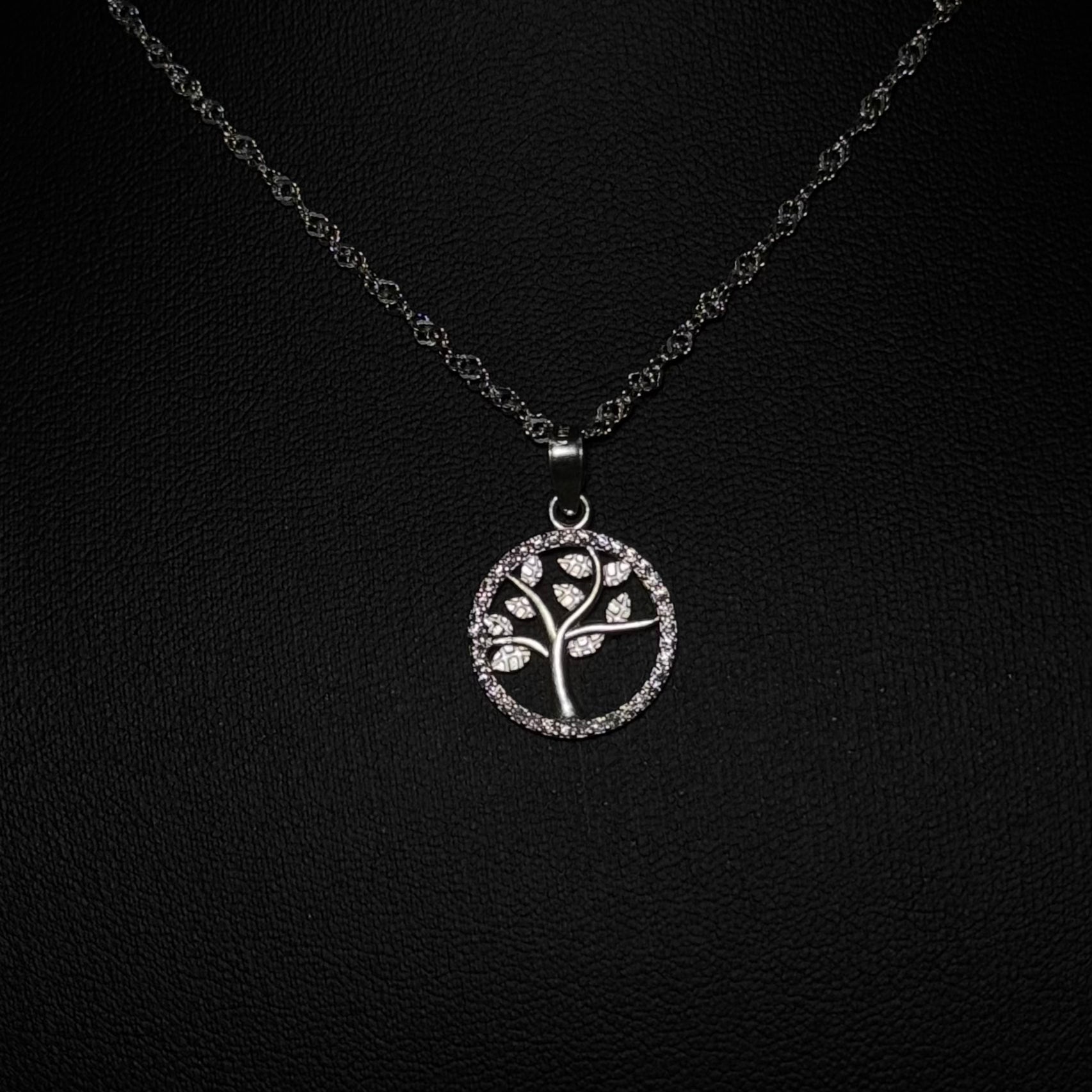 Dije Árbol de la Vida Pavé en Plata 925