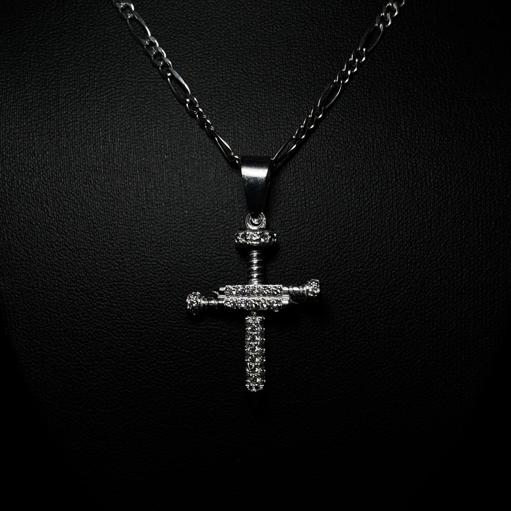 Dije Cruz de Clavos Pavé en Plata 925