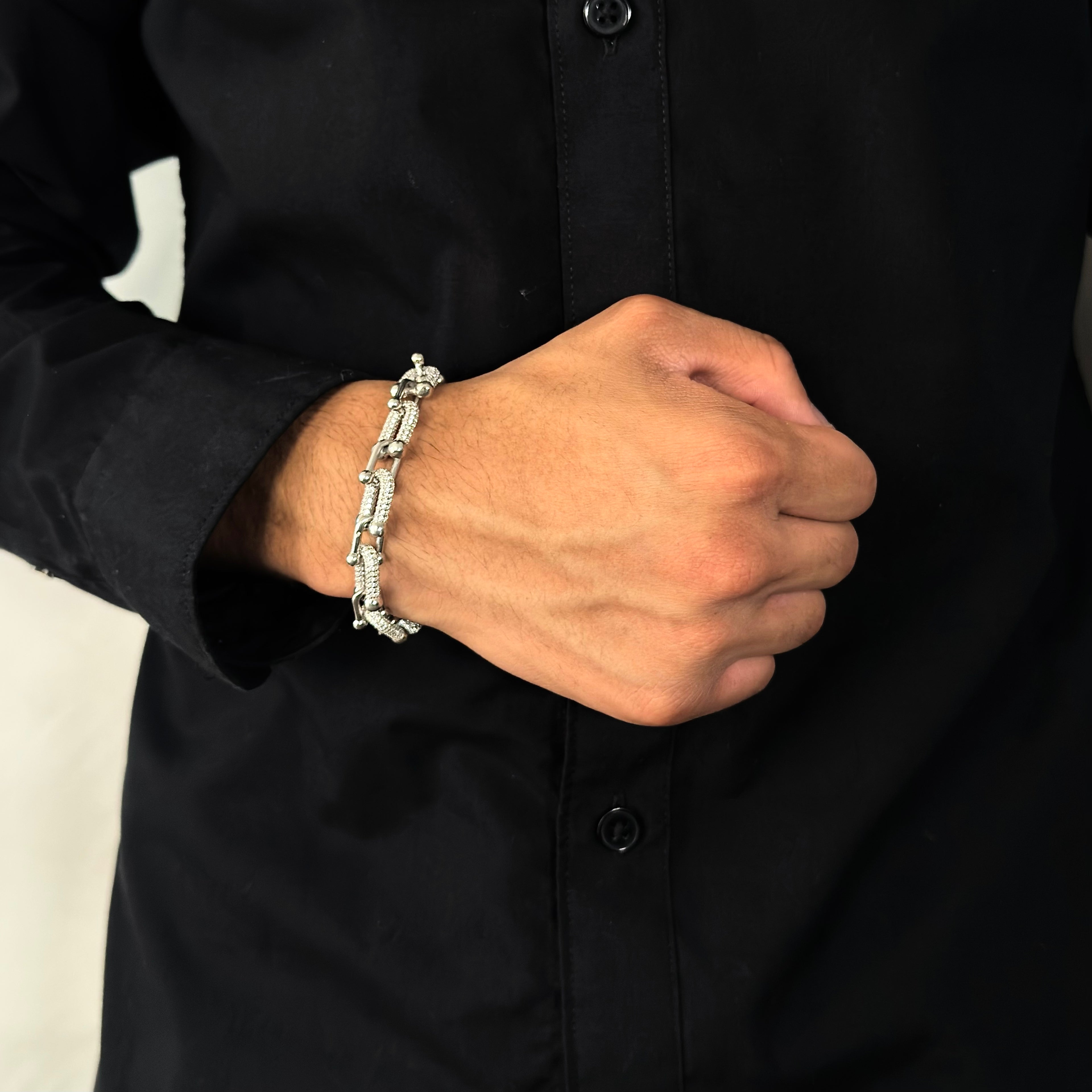 Pulsera Tiffany en U  Pavé — Plata .925